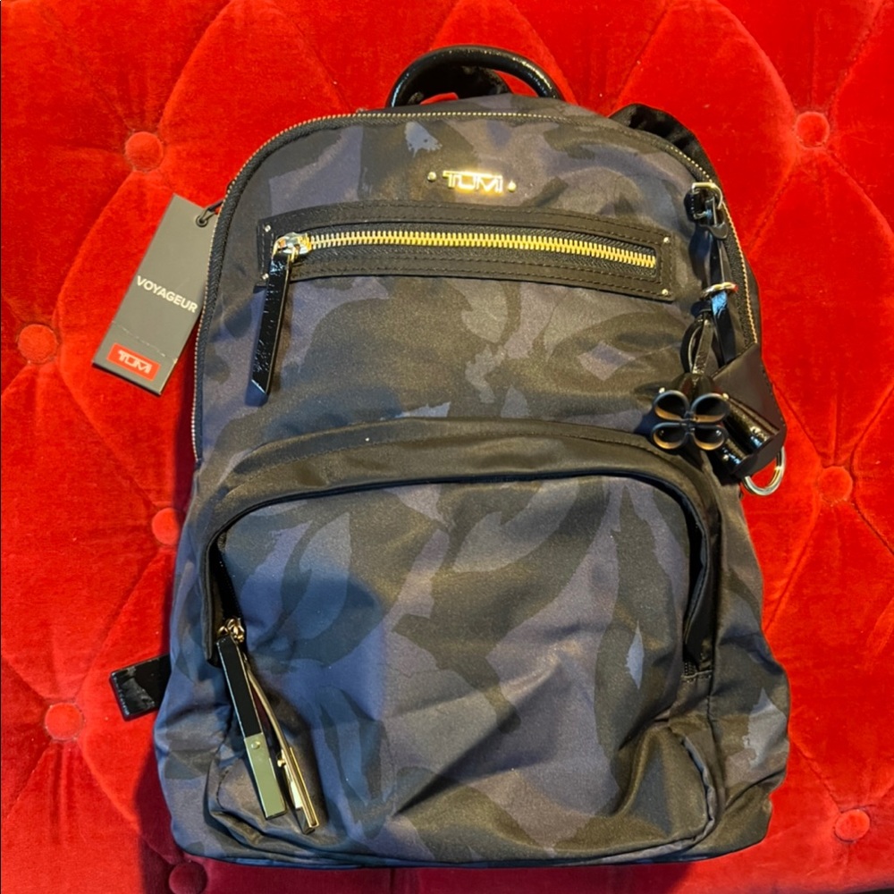 RARE TUMI Designer’s Women's Bag Voyageur Halle Limited Edition Backpack New